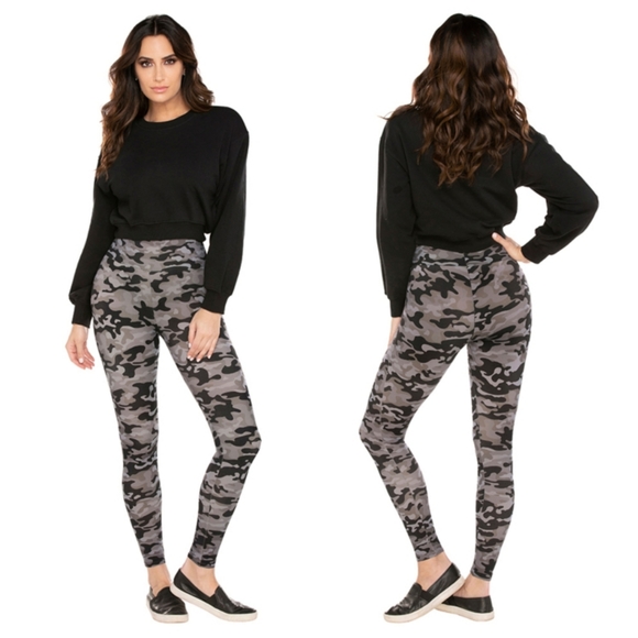 Miraclesuit Pants - Miraclesuit | Skinny Dippers Camo Tummy Control Athleisure Leggings